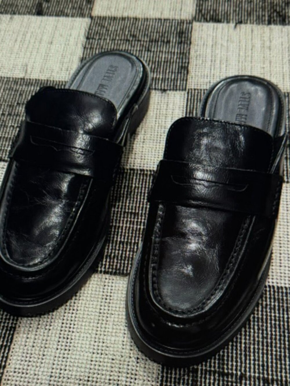 Steve Madden Black Leather Mules - Picture 4 of 6